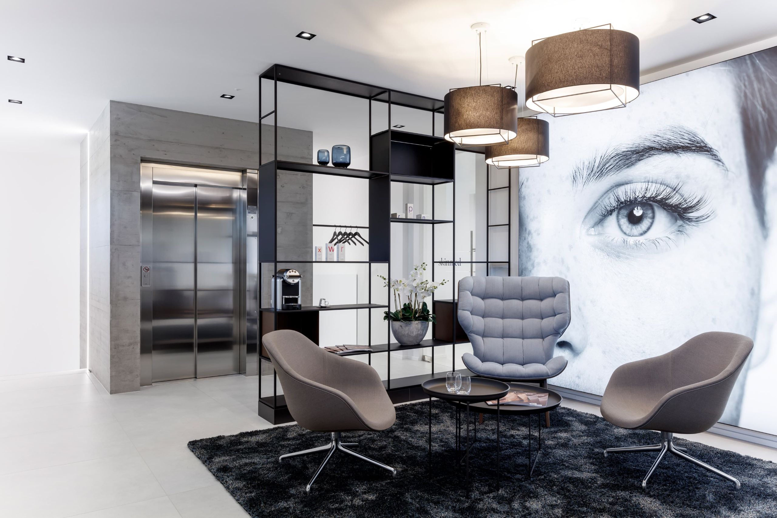 22-07 Praxisarchitekten_Skinmed_Lenzburg_Erweiterung_22_klein