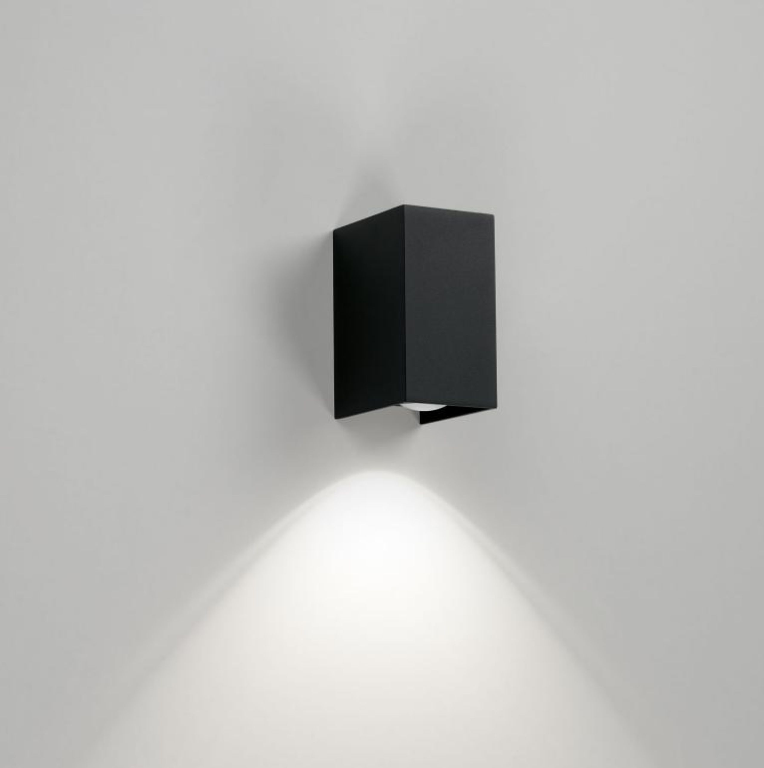Mono II Schwarz